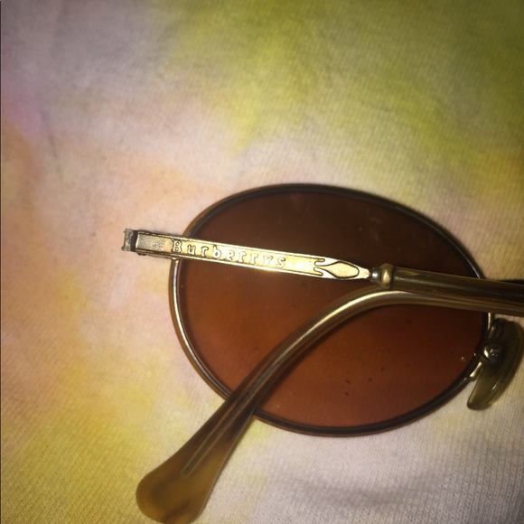 Vintage Burberry sunglasses - Picture 2 of 3